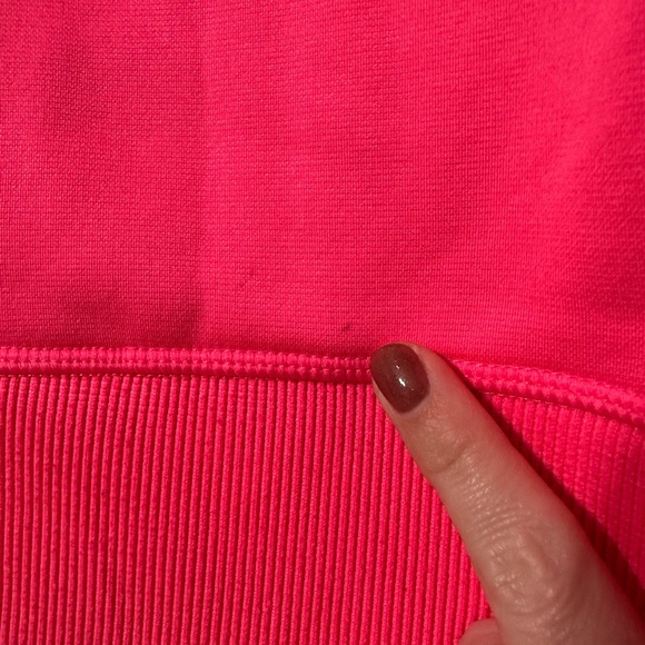 Under Armour Women’s Small Neon Pink Sweatshirt - Picture 4 of 5